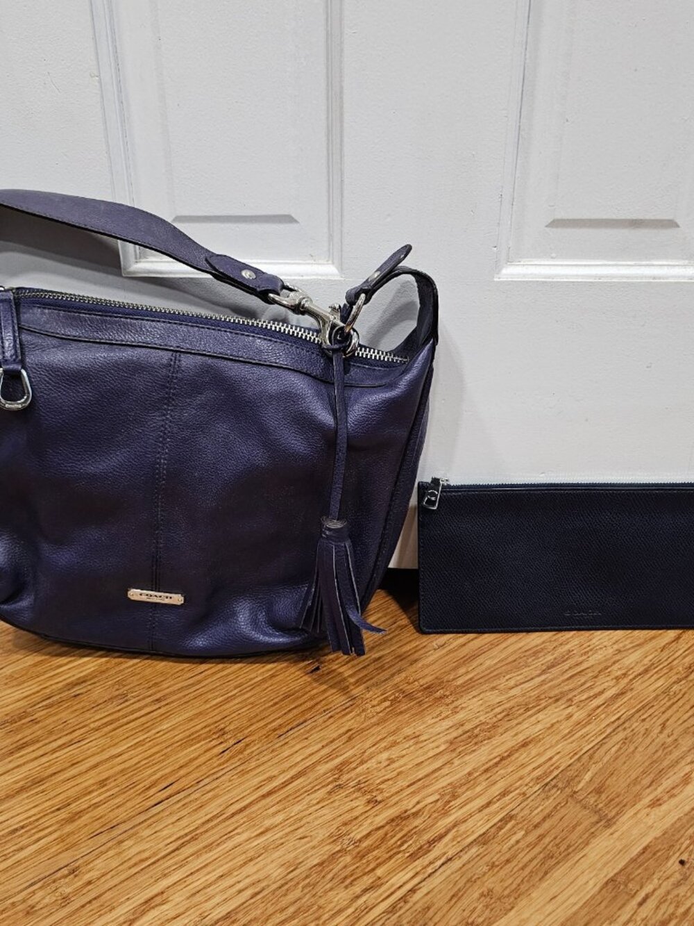 Coach Avery Purple Pebbled Leather Hobo Bag F23960 & Matching Zipper Pouch